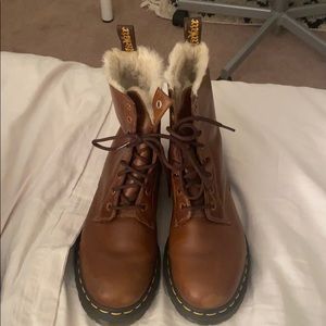 Brown Dr. Marten’s fur lined boots